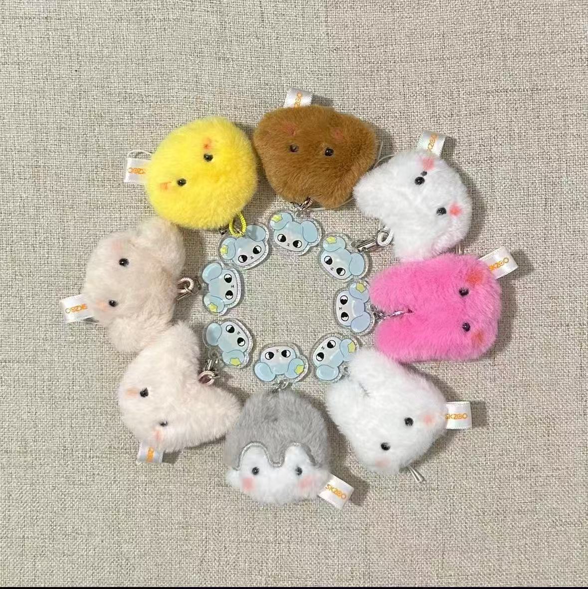[NEW] SKZOO Run IT Pom Pom Seoul Plush Charm