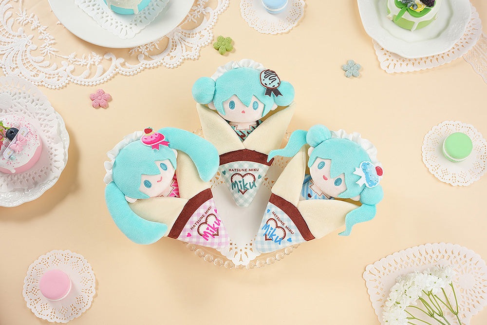 Character Vocal Series 01: Hatsune Miku Crêpe Mascot Keychain A Plush