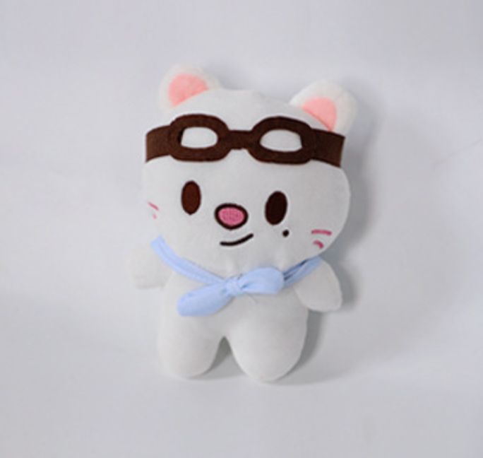SKZOO PILOT PLUSHIES