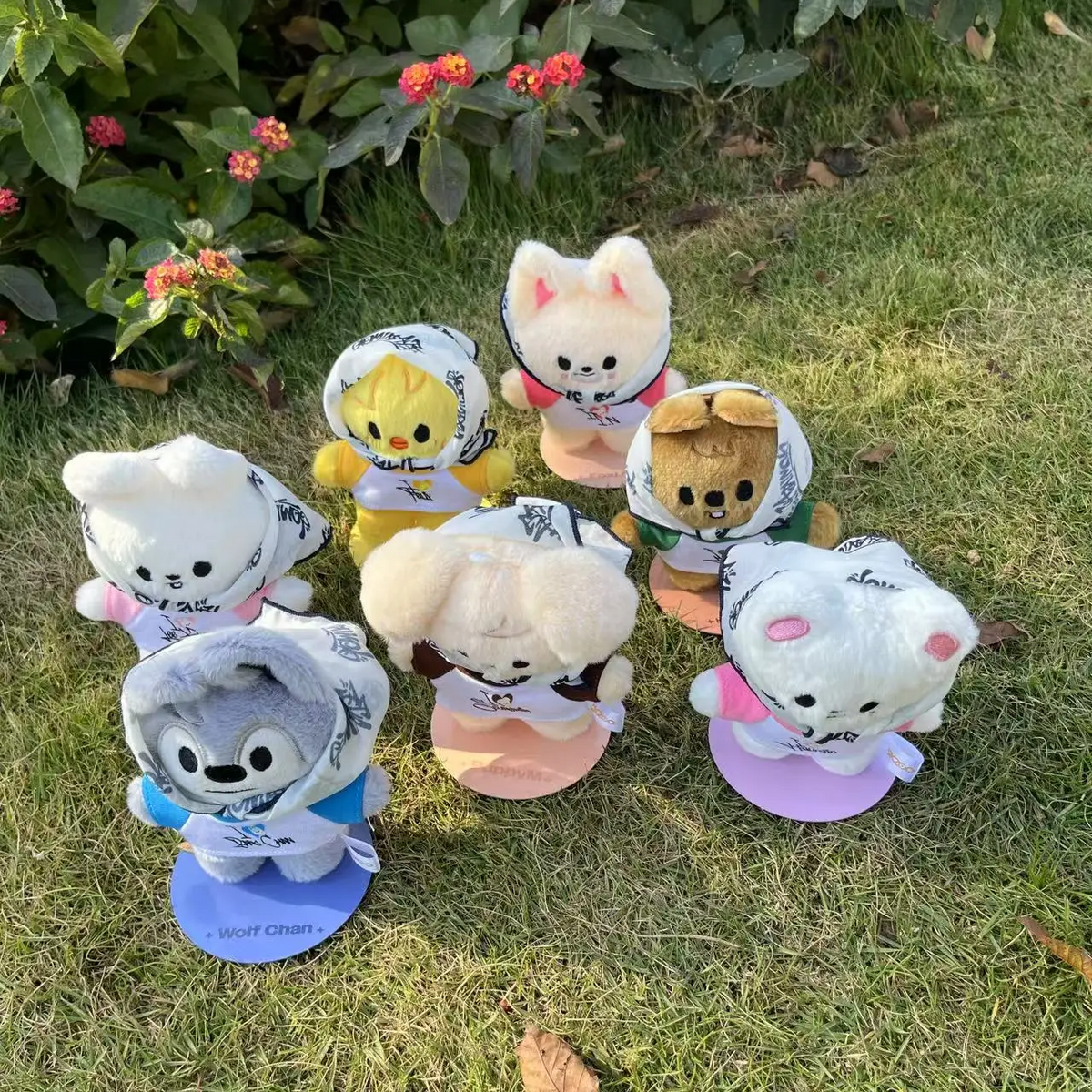 [NEW] SKZOO Stand Plushies
