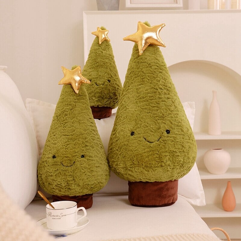 Adorable Fluffy Reindeer Plushie for a Cozy Christmas Tree!