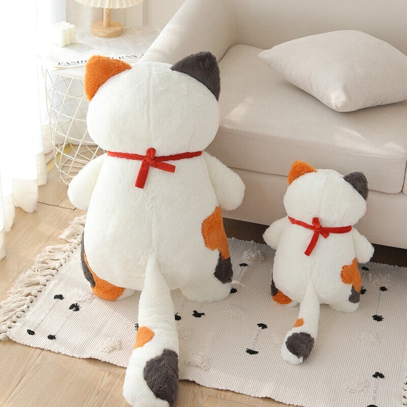 Charming Kelly the Lucky Fortune Cat Plush Toy