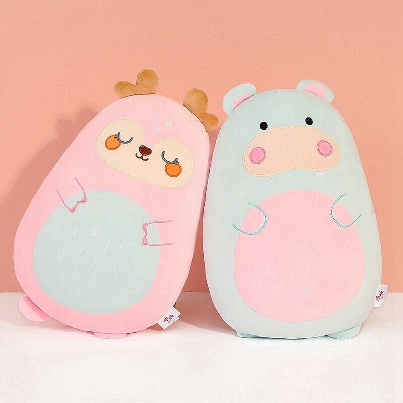 Delightful Pancake-Shaped Plushie Collection of Wild Animals